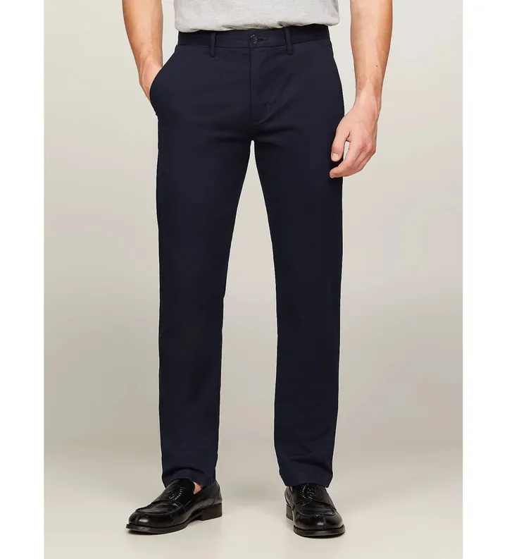 Tommy Hilfiger para hombre. MW0MW28884 Pantalón chino Denton 1985 Collection marino (38/36), Casual, Algodón Orgánico, Sostenible