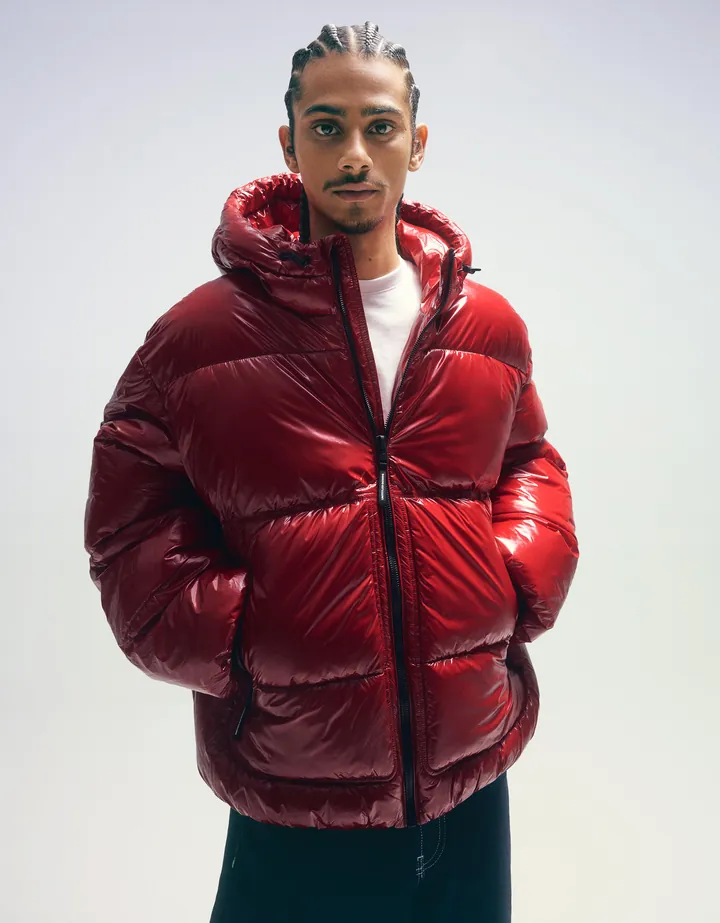 Bershka Cazadora Puffy Capucha Hombre L Rojo