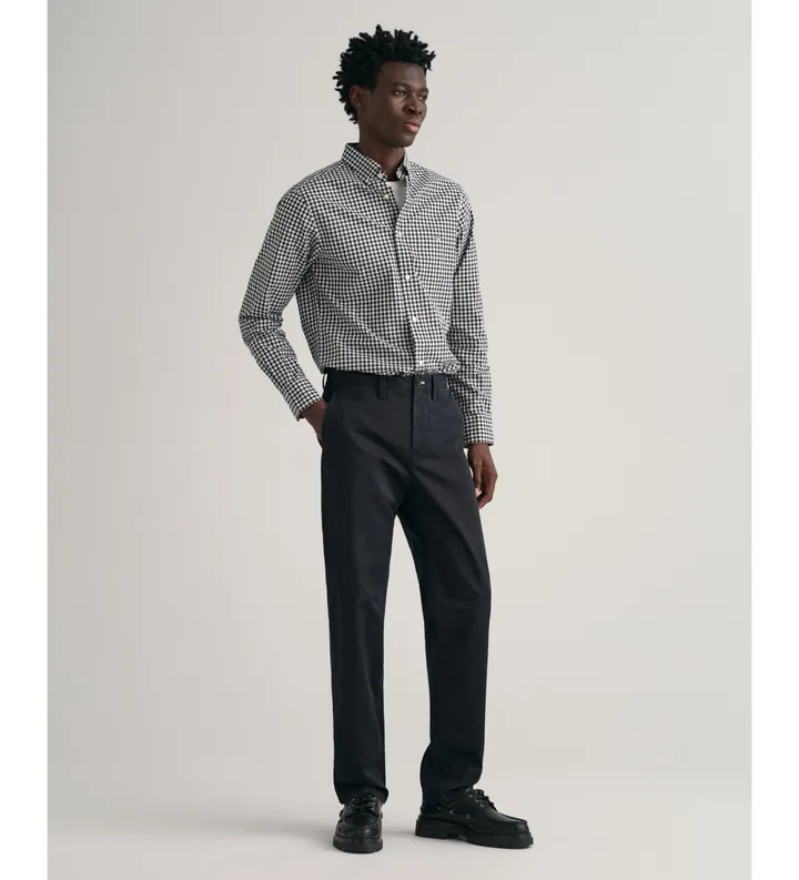 Gant para hombre. 1505222 Pantalón Chino de sarga regular fit negro (29/34), Casual, Algodón