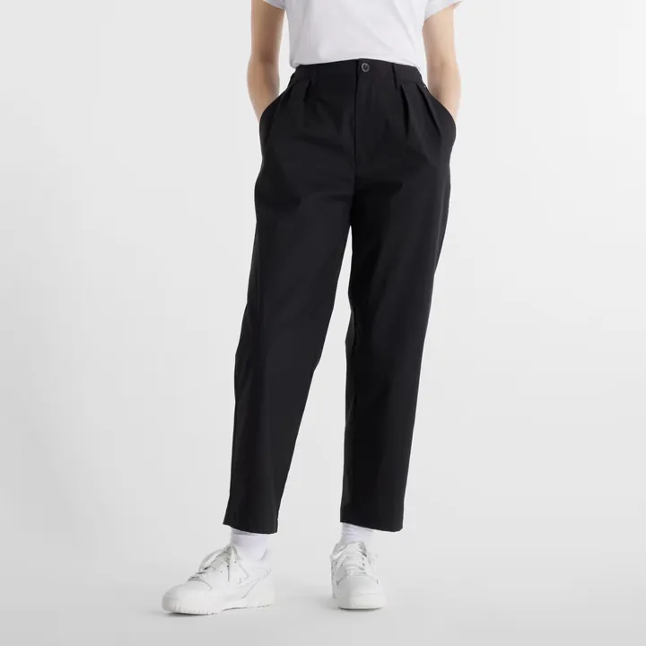 new balance Pantalón plisado 'Boylston' negro