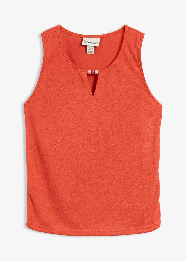 Top de punto con detalle de perlas