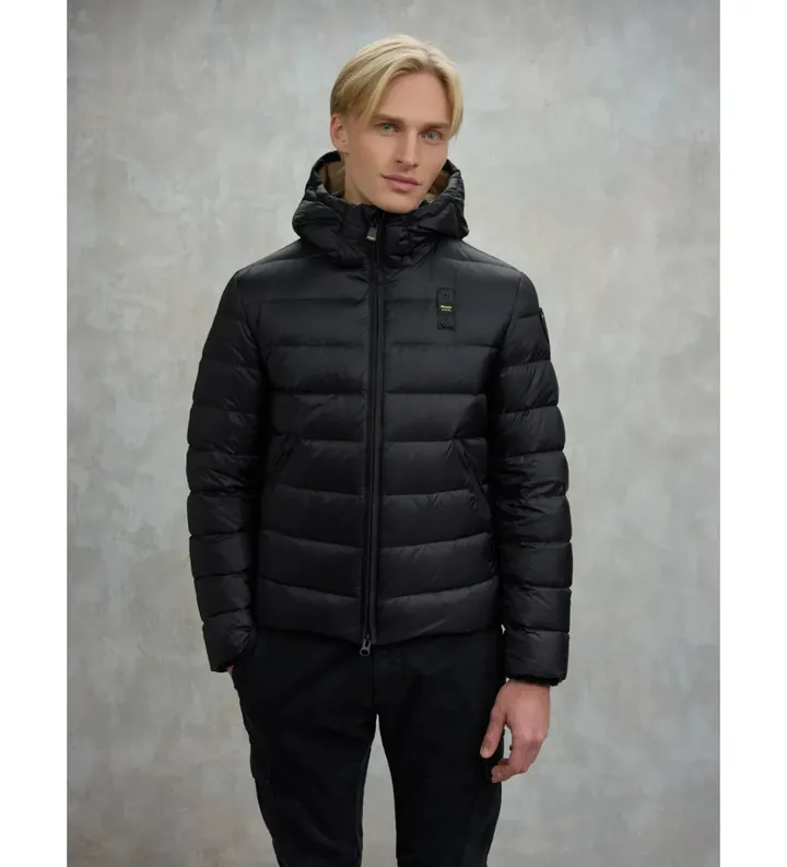 Blauer para hombre. 25WBLUC03086 Plumífero con capucha Acton negro (L), Casual, Poliamida