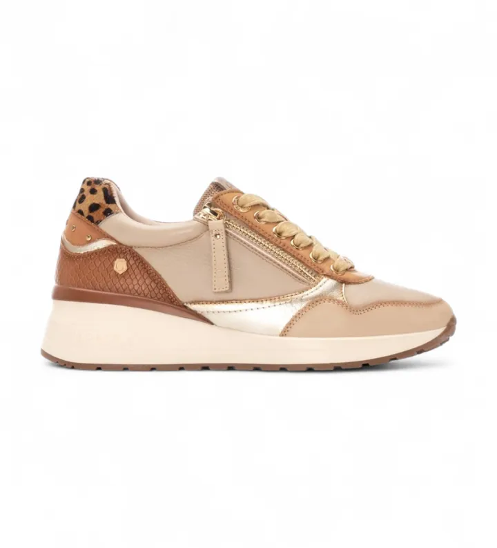 Carmela para mujer. 16244201-BEIGE Zapatillas de Piel 162442 beige (36), 3 a 5cm, Cremallera, Casual