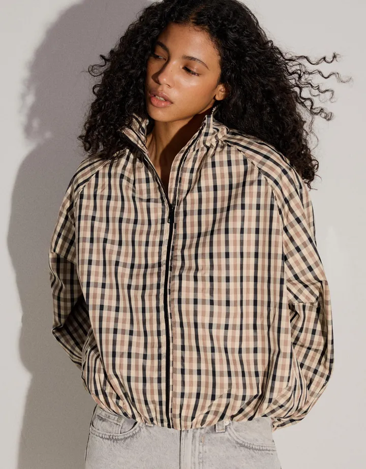 Bershka Cazadora Nylon Cuadros Mujer M-L Crudo