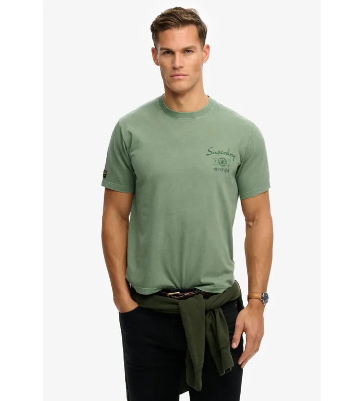 Superdry para hombre. M1012248A Camiseta Tokyo Narrative Loose verde (L), Casual, Algodón, Manga corta