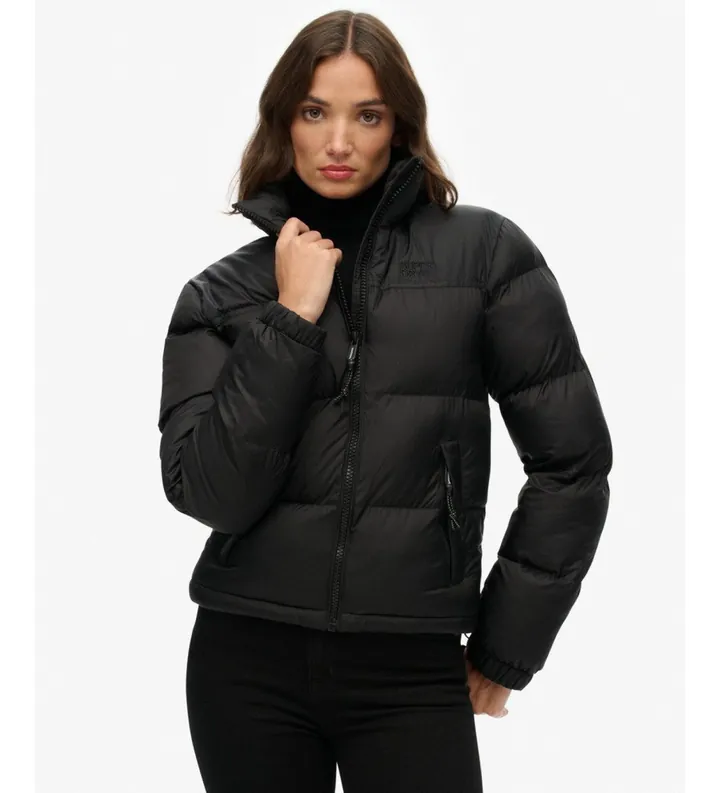 Superdry para mujer. W5011975A Chaqueta Tech negro (6), Casual, Sostenible, Nylon reciclado
