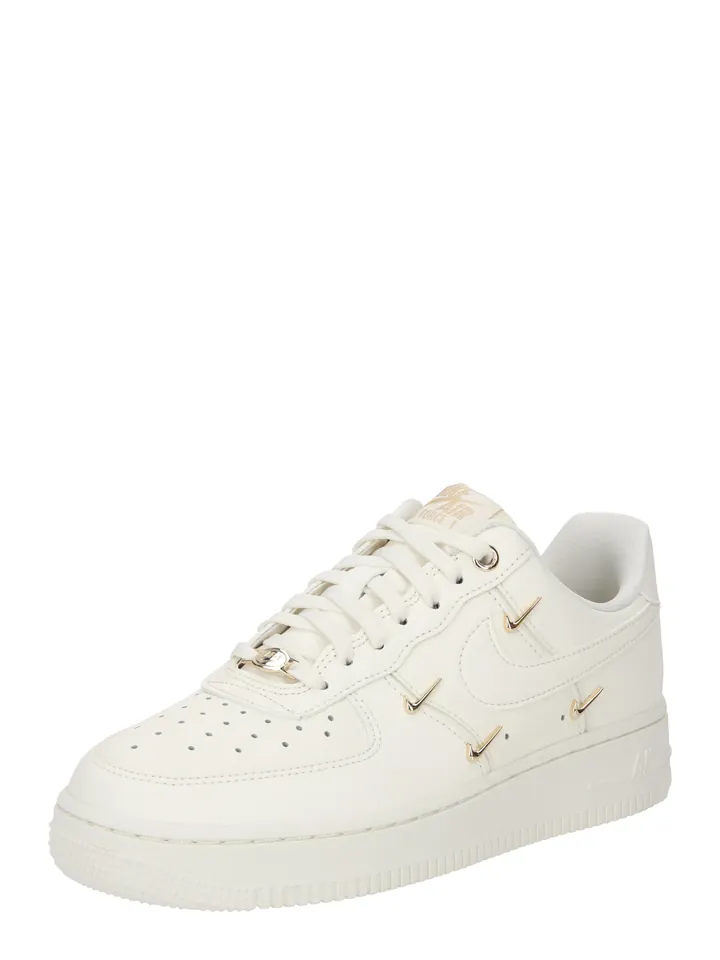 Nike Sportswear Zapatillas deportivas bajas 'AIR FORCE 1' oro / blanco