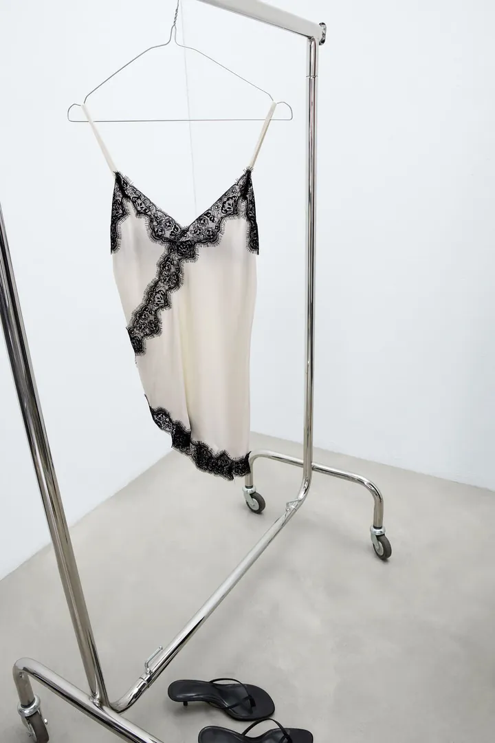 Intimissimi Top Asimétrico de Seda y Encaje Brighten You Day Mujer Marfil Tamaño L