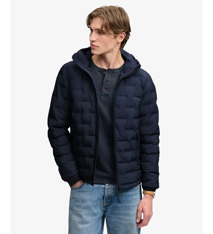 Superdry para hombre. M5012435A Chaqueta con capucha Hooded Heat Weld Padded marino (L), Casual, Poliéster Reciclado