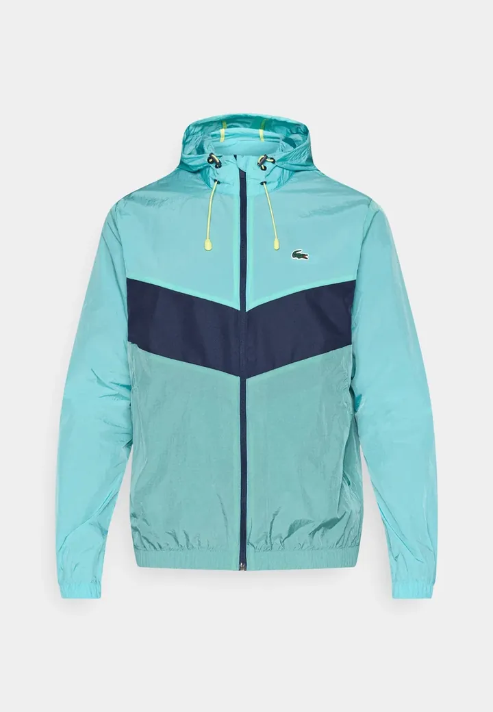 Impermeable