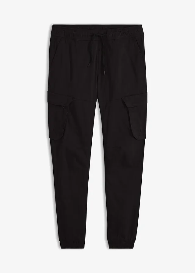 Pantalón sin cierre tipo cargo con corte recto y regular