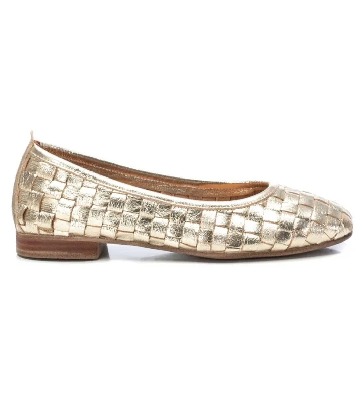 Carmela para mujer. 16166206-ORO Bailarinas de Piel 161662 dorado (35), Plano, Ninguno, Casual