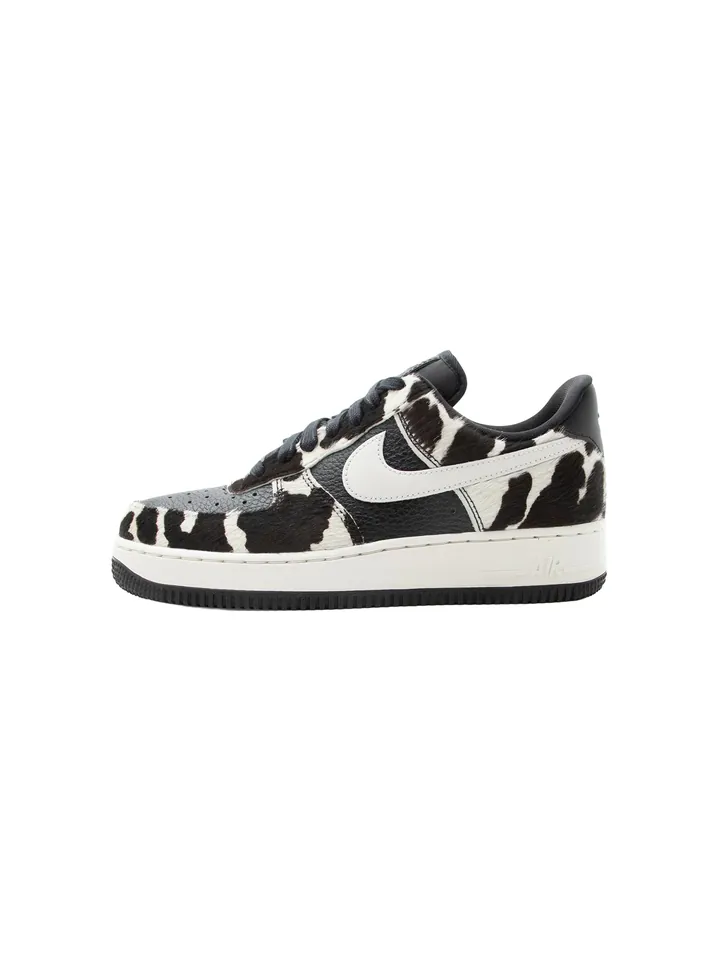 Nike Sportswear Zapatillas deportivas bajas 'AIR FORCE 1 '07''  negro / blanco