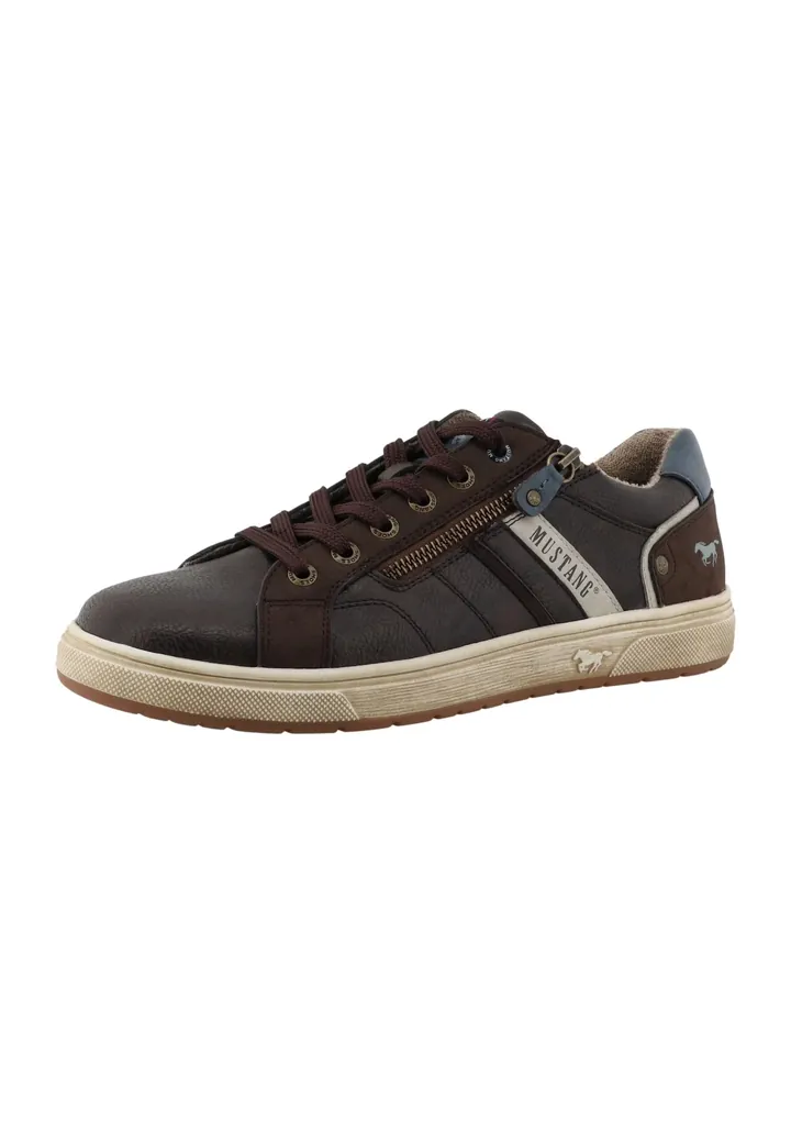 MUSTANG Zapatillas deportivas bajas 'Merian' moca