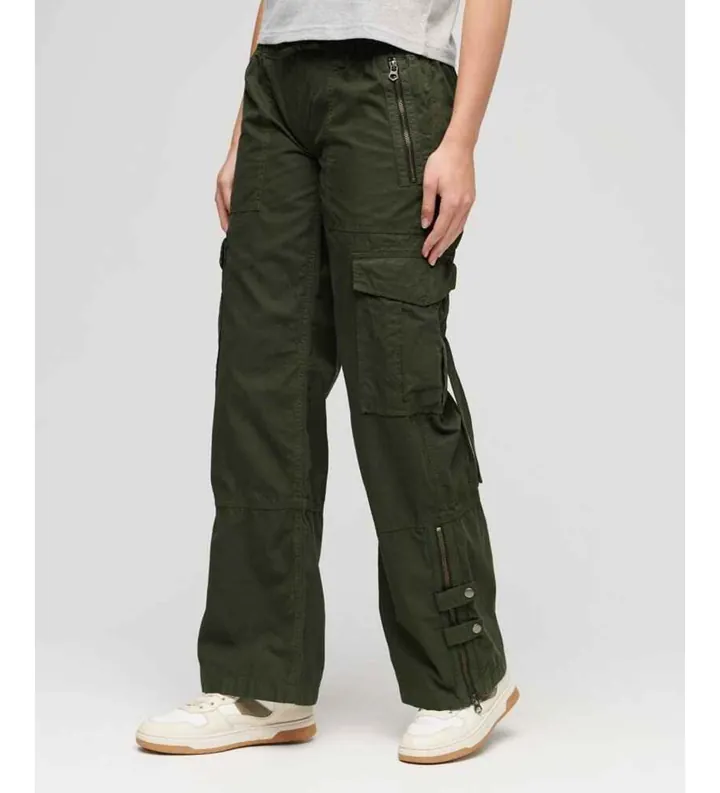 Superdry para mujer. W7010914A Pantalón cargo de pernera ancha y talle bajo verde (26), Casual, Algodón