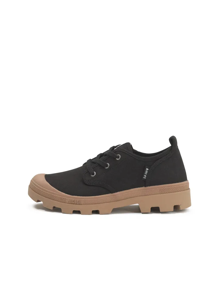 AIGLE Zapatos con cordón 'Tenere' negro