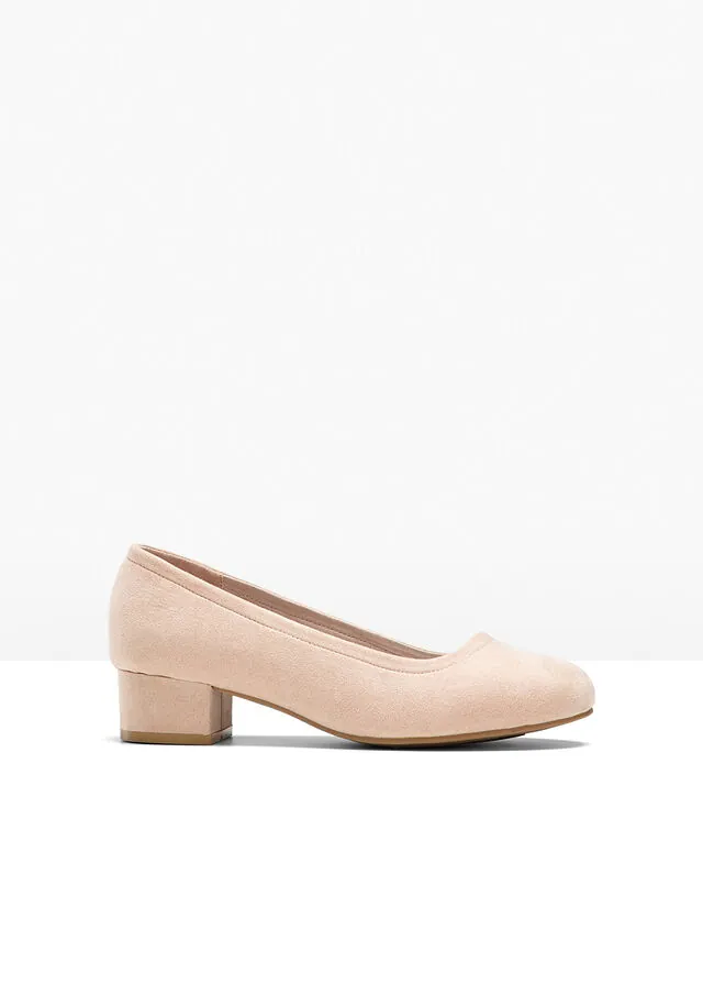 Zapatos de tacón con tacón ancho