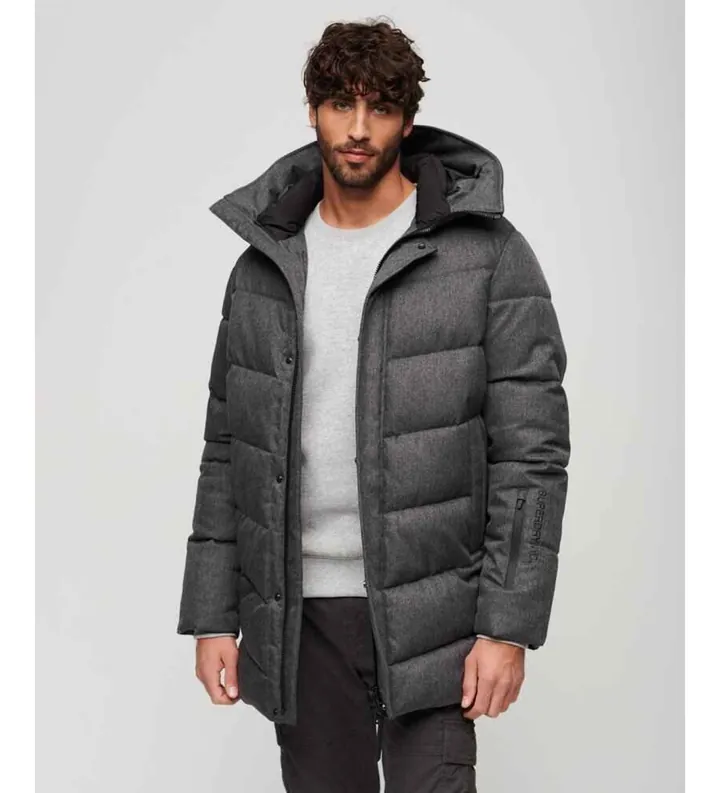 Superdry para hombre. M5011980A Chaqueta acolchada City Chevron gris (L), Casual, Poliéster Reciclado, Sostenible