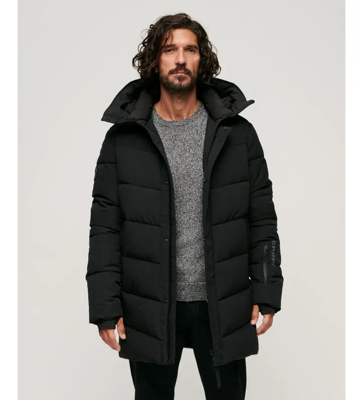 Superdry para hombre. M5011982A Parka acolchada City Chevron negro (L), Casual, Poliéster, Sostenible
