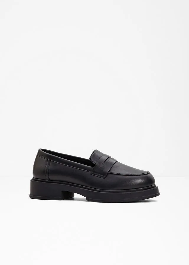 Mocasín de piel