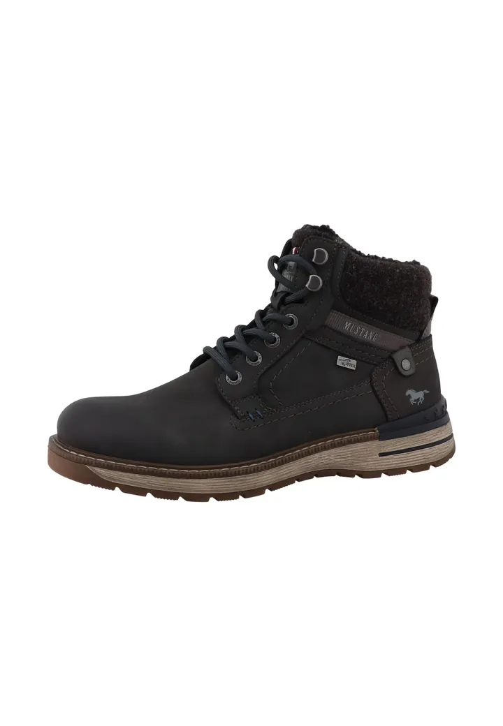 MUSTANG Botas con cordones 'Maril' antracita