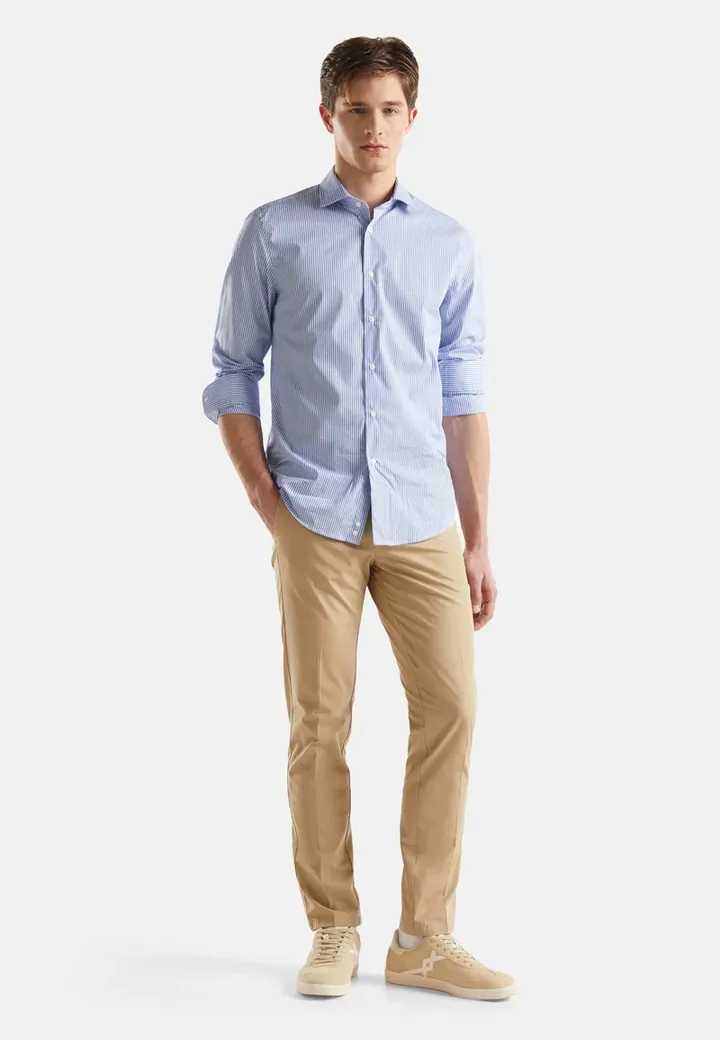 Pantalones chinos