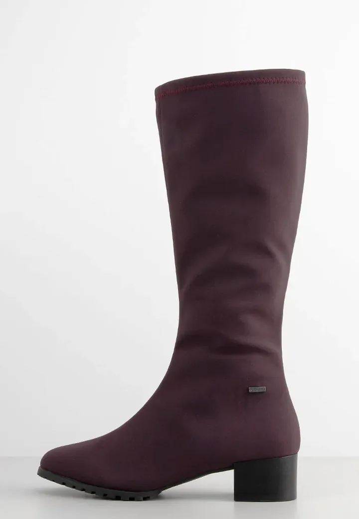 Botas