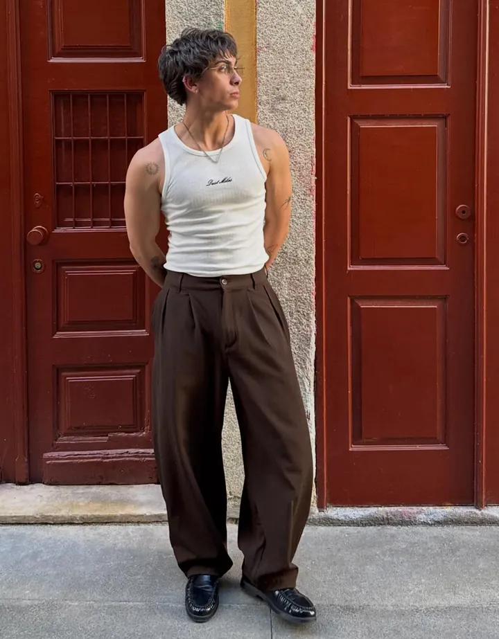 Bershka Pantalón Superbaggy Semijogger Plisado Hombre L Marrón