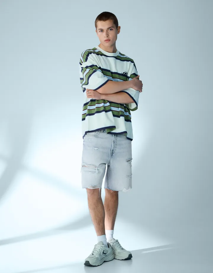 Bershka Bermuda Denim Rotos Hombre 32 Azul Claro