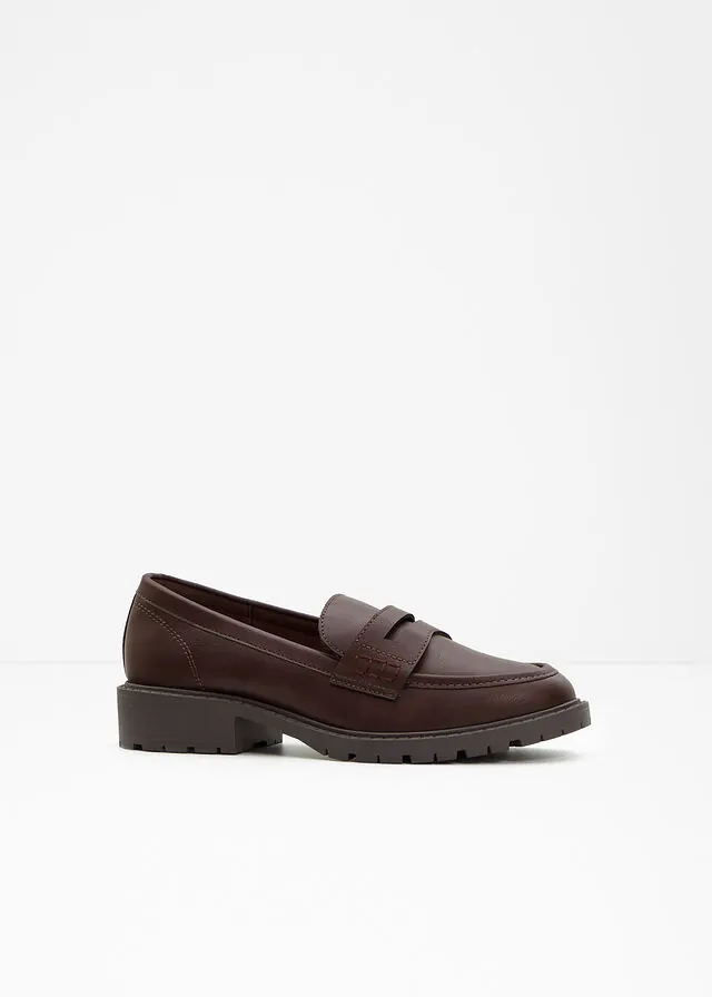 Mocasín con suela perfilada