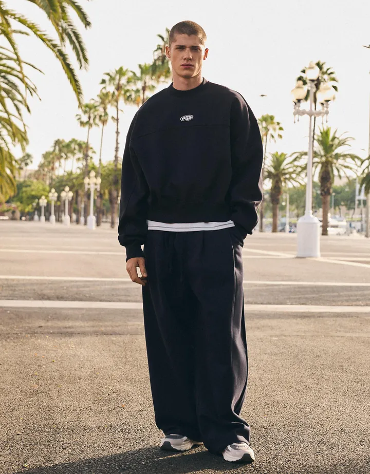 Bershka Pantalón Super Baggy Pliegues Hombre L Marino
