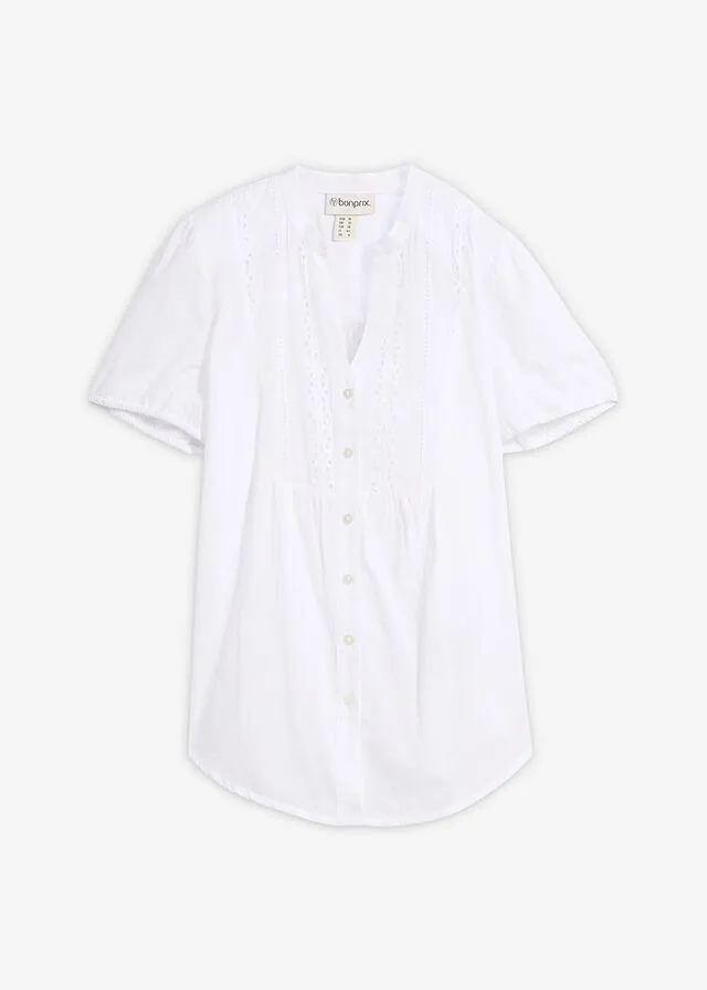 Blusa con bordado calado