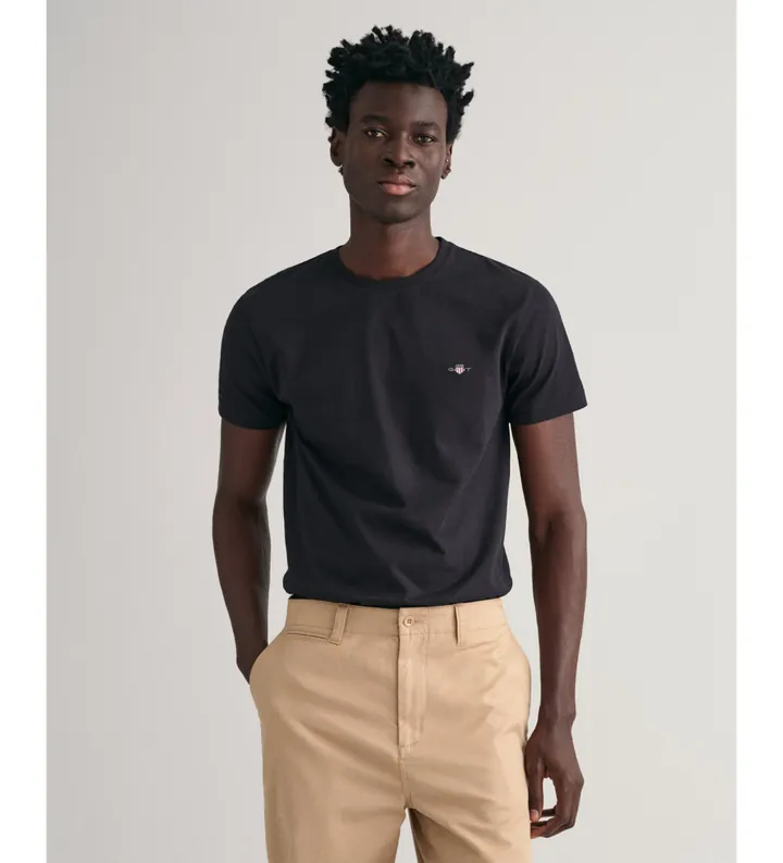 Gant para hombre. 2003185 Camiseta Slim Fit Shield negro (M), Casual, Algodón, Manga corta