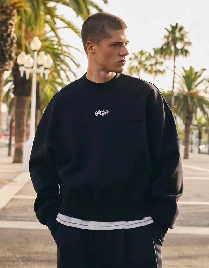 Bershka Sudadera Cuello Redondo Parche Hombre L Marino