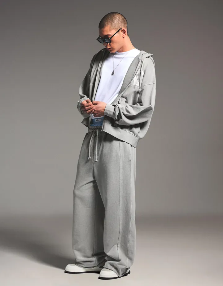Bershka Pantalón Supper Baggy Hombre L Piedra