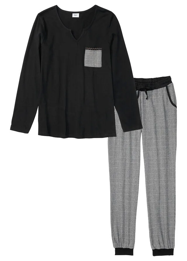 Pijama con pantalón de franela