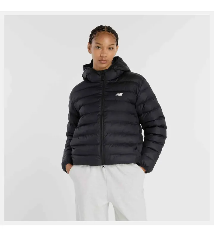 New Balance para mujer. WO53500 Chaqueta Puffer Sport Essentials negro (L), Casual, Poliéster