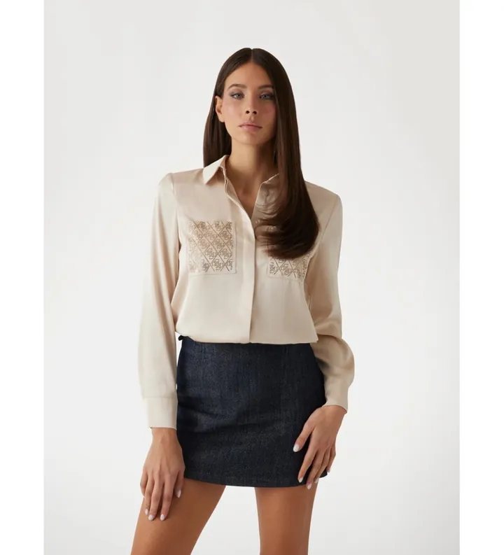 Guess para mujer. W5RH40WFQC2 Camisa de corte regular
beige (S), Casual, Poliéster, Manga larga