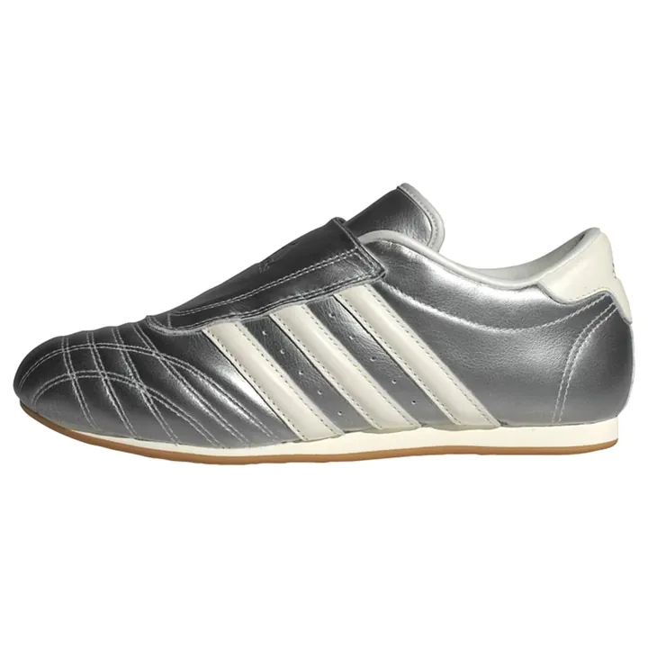 ADIDAS ORIGINALS Zapatillas sin cordones 'Taekwondo' plata / blanco