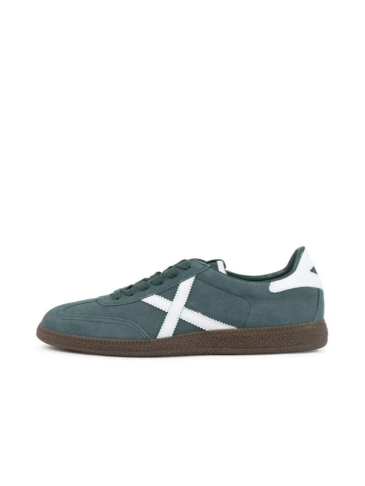 MUNICH Zapatillas deportivas bajas 'Barru' pino / blanco