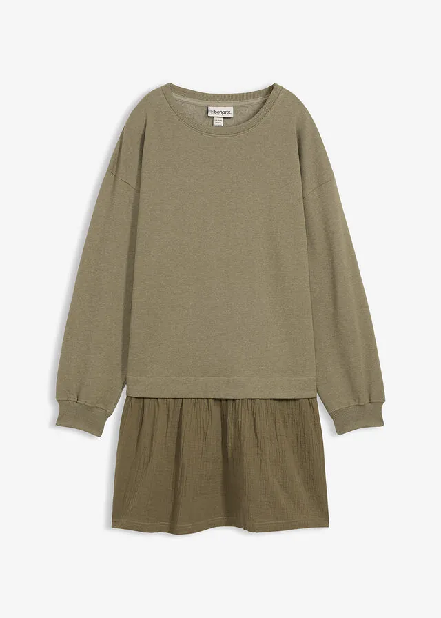Vestido tipo sudadera con falda