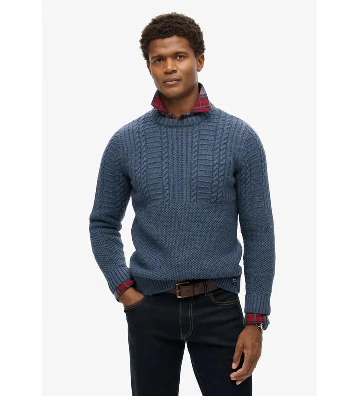Superdry para hombre. M6110638A Jersey de punto trenzado Jacob azul (L), Casual, Acrílico, Sostenible