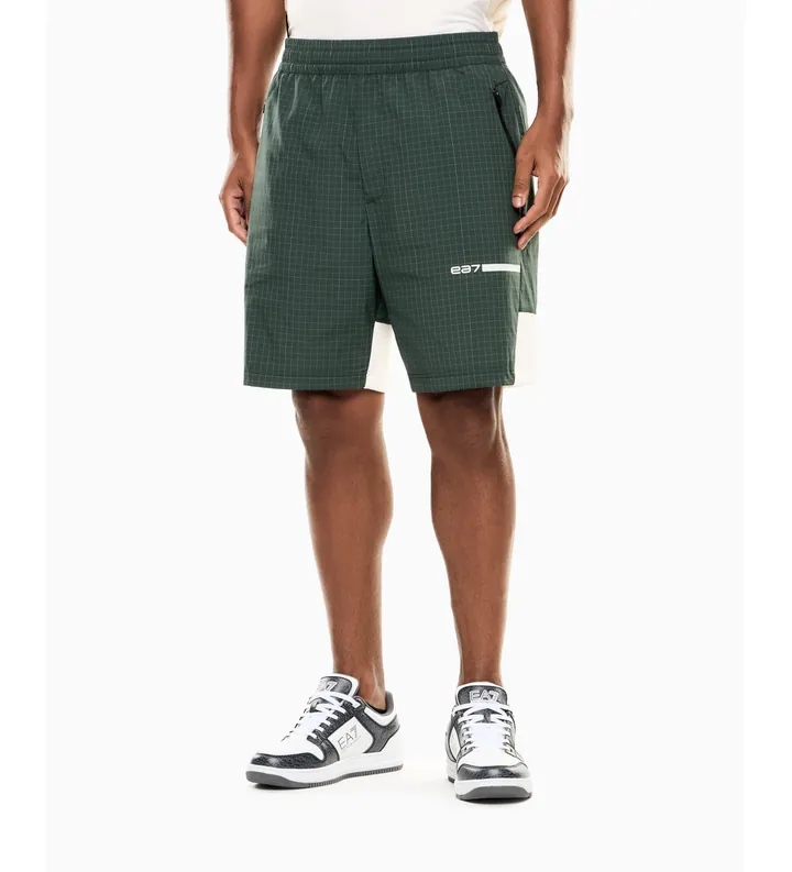 EA7 para hombre. 7M001506_AF22110 Pantalones Cortos Logo Series M Cilantro (3XL), Casual, Deportivo, Lila, Sportswear, Multideporte, Poliami