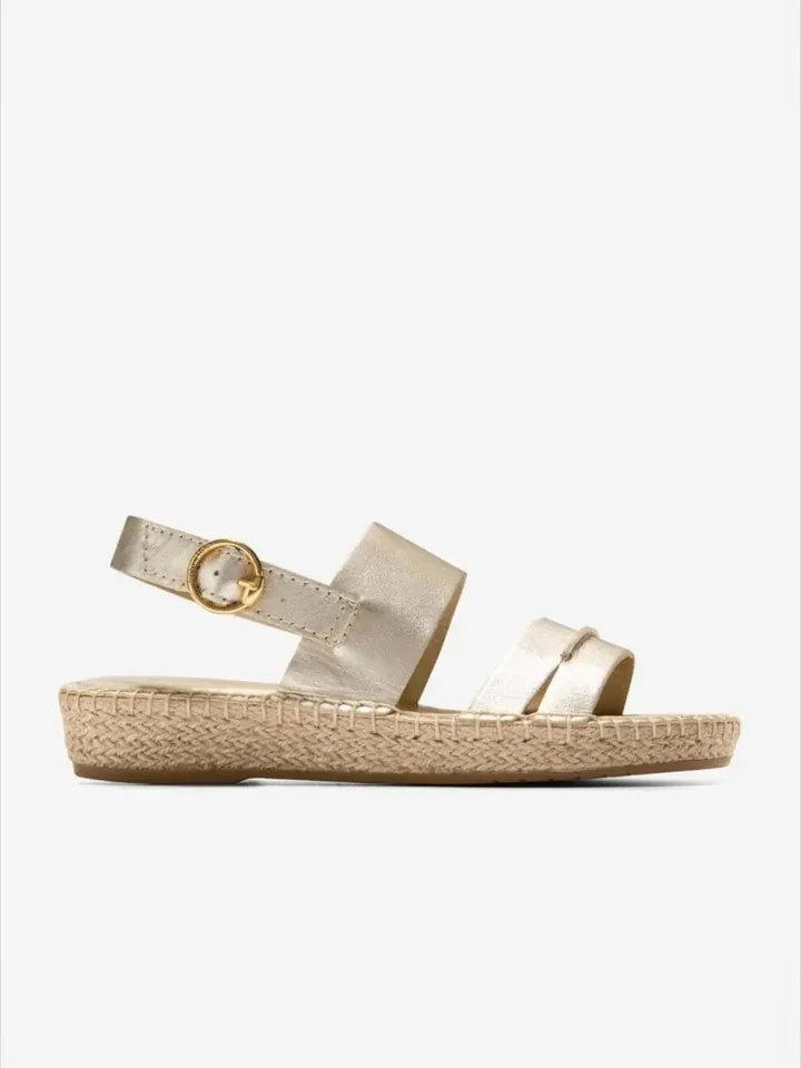 Cole Haan Sandalias con hebilla 'TILDEN'  oro